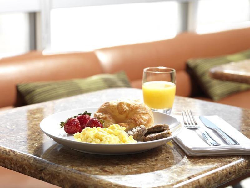 Springhill Suites By Marriott Syracuse Carrier Circle East Syracuse Exteriér fotografie