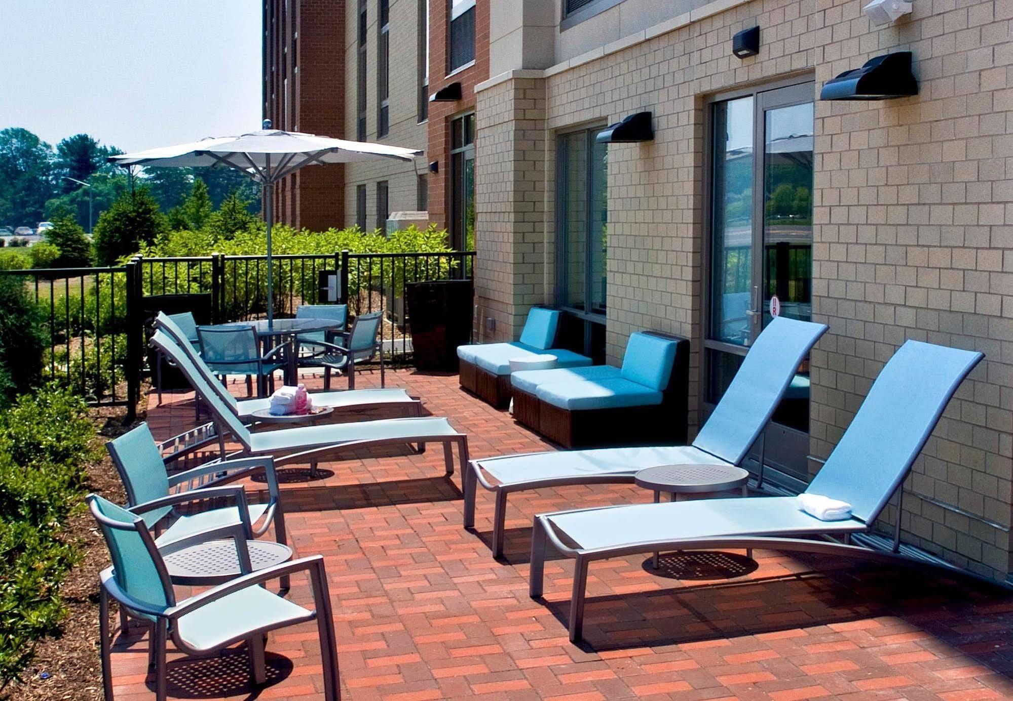Springhill Suites By Marriott Syracuse Carrier Circle East Syracuse Exteriér fotografie